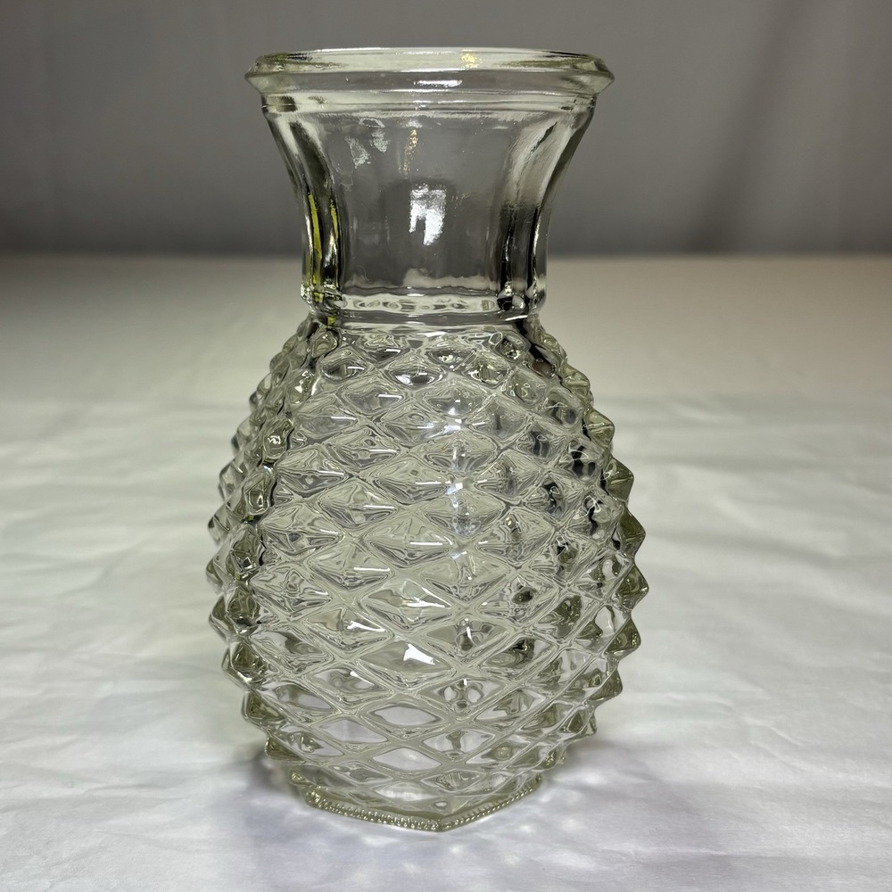 Vintage 1982 FTD Pineapple Shaped‎ Diamond Point Pressed Glass 5.5" Vase